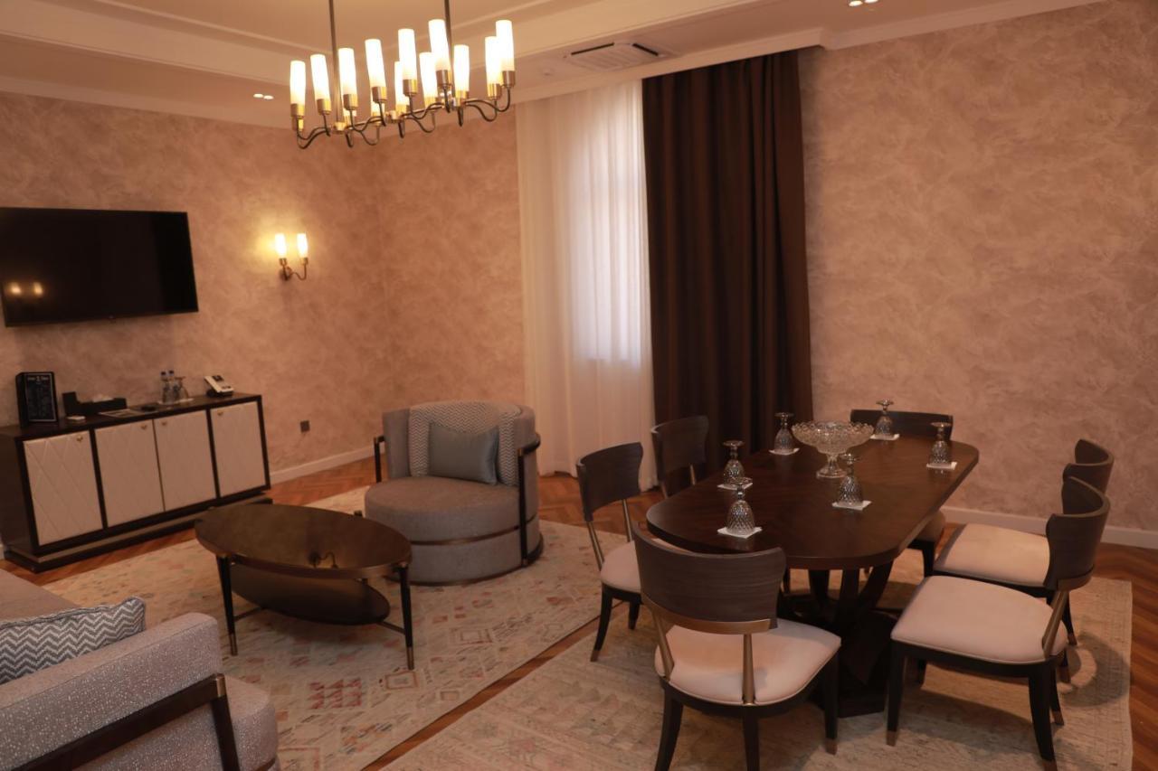 Termez Palace Hotel & Spa Екстериор снимка